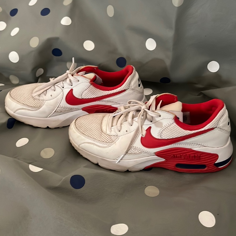 Nike Air Max 90 | Red/White | Size 8